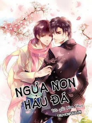 Ngựa Non Háu đá